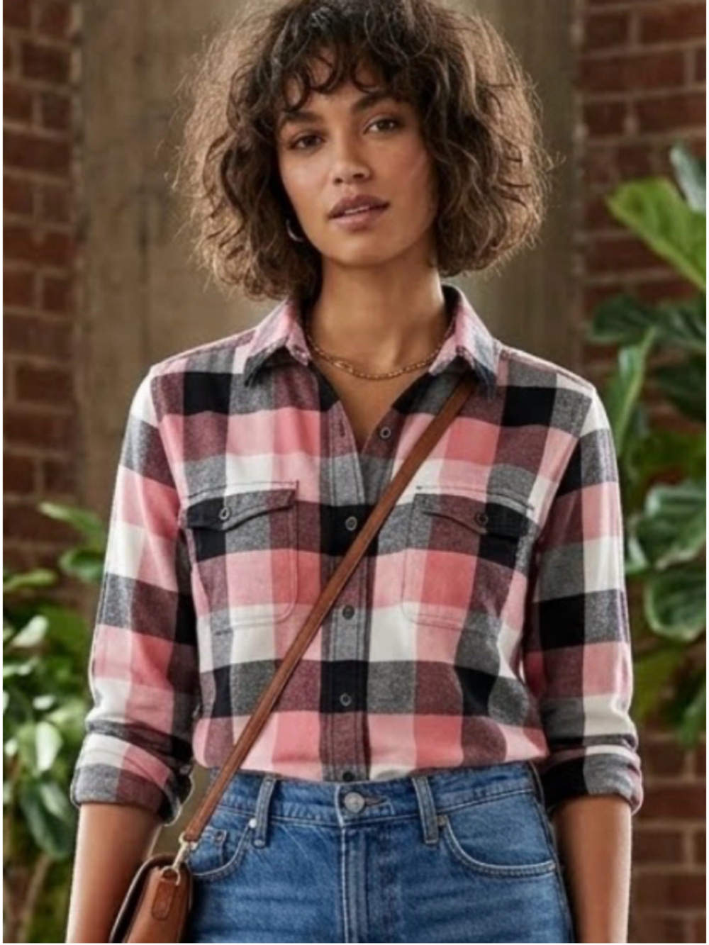 American Eagle Pink Black Buffalo Plaid Flannel Woman’s Shirt L Oversized 2121